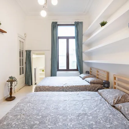 Διαμέρισμα Charming Nationale Street